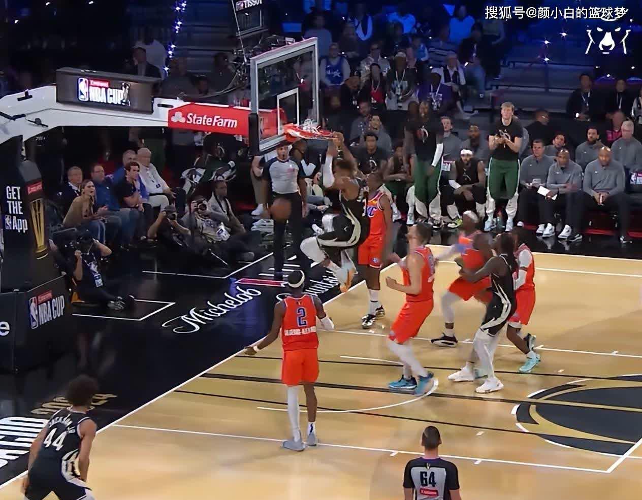 雄鹿队前锋砍下三双壮举,全场焕发斗志助球队奏凯的简单介绍 雄鹿队前锋砍下三双壮举,全场焕发斗志助球队奏凯的简单介绍