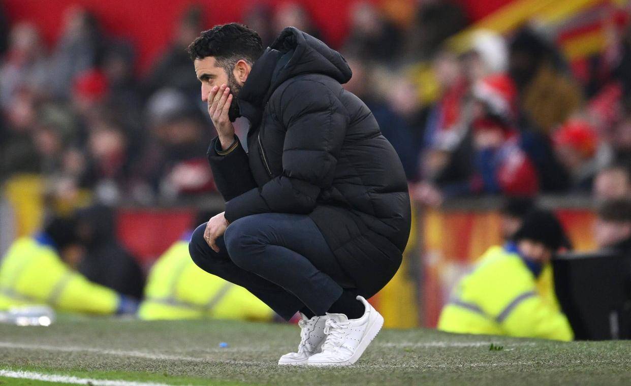 斯托克城主场失利,球队整体表现不佳,情况堪忧的简单介绍 斯托克城主场失利,球队整体表现不佳,情况堪忧的简单介绍