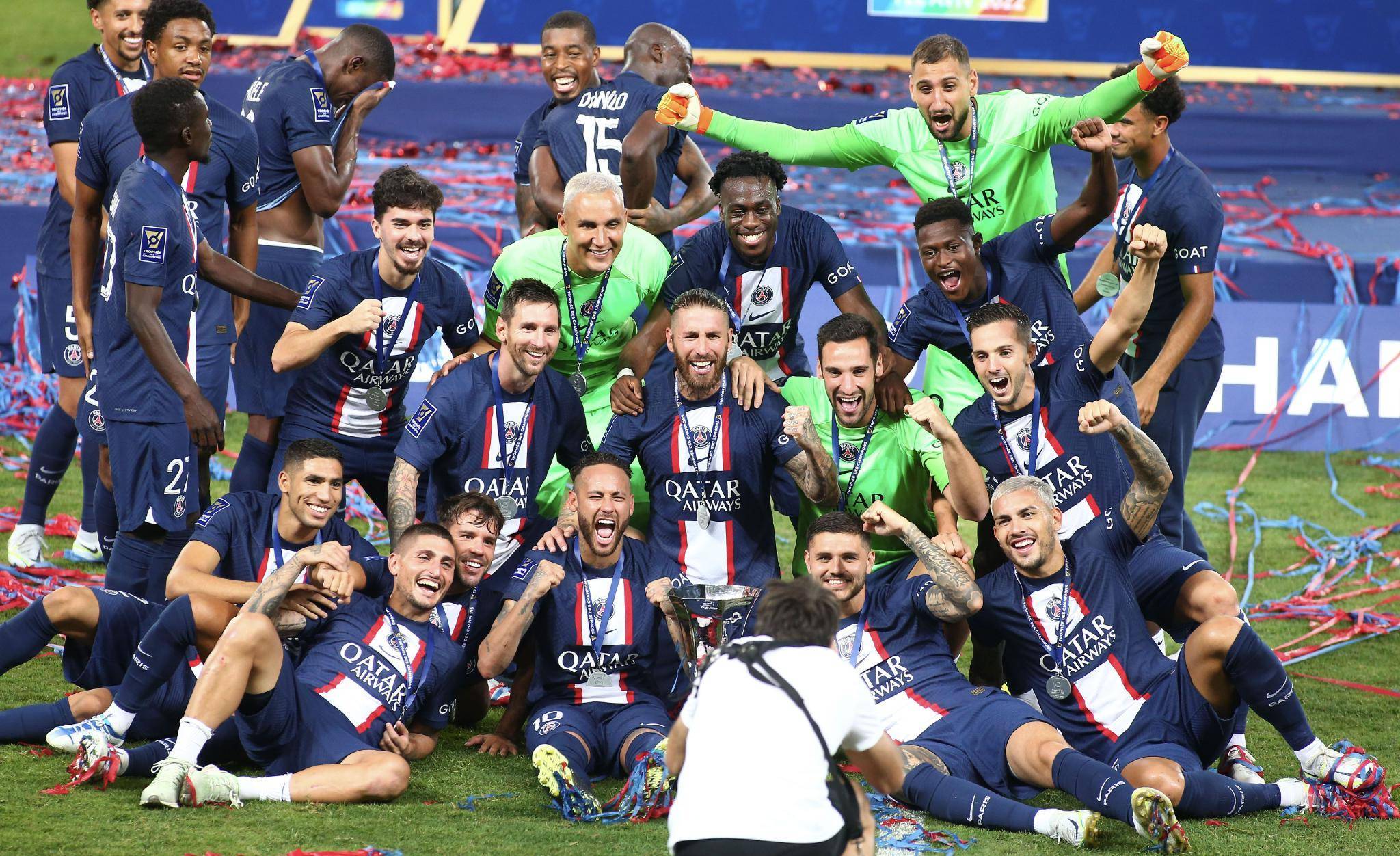 巴黎圣日耳曼遭遇伤病困扰,调整阵容 巴黎圣日耳曼遭遇伤病困扰,调整阵容