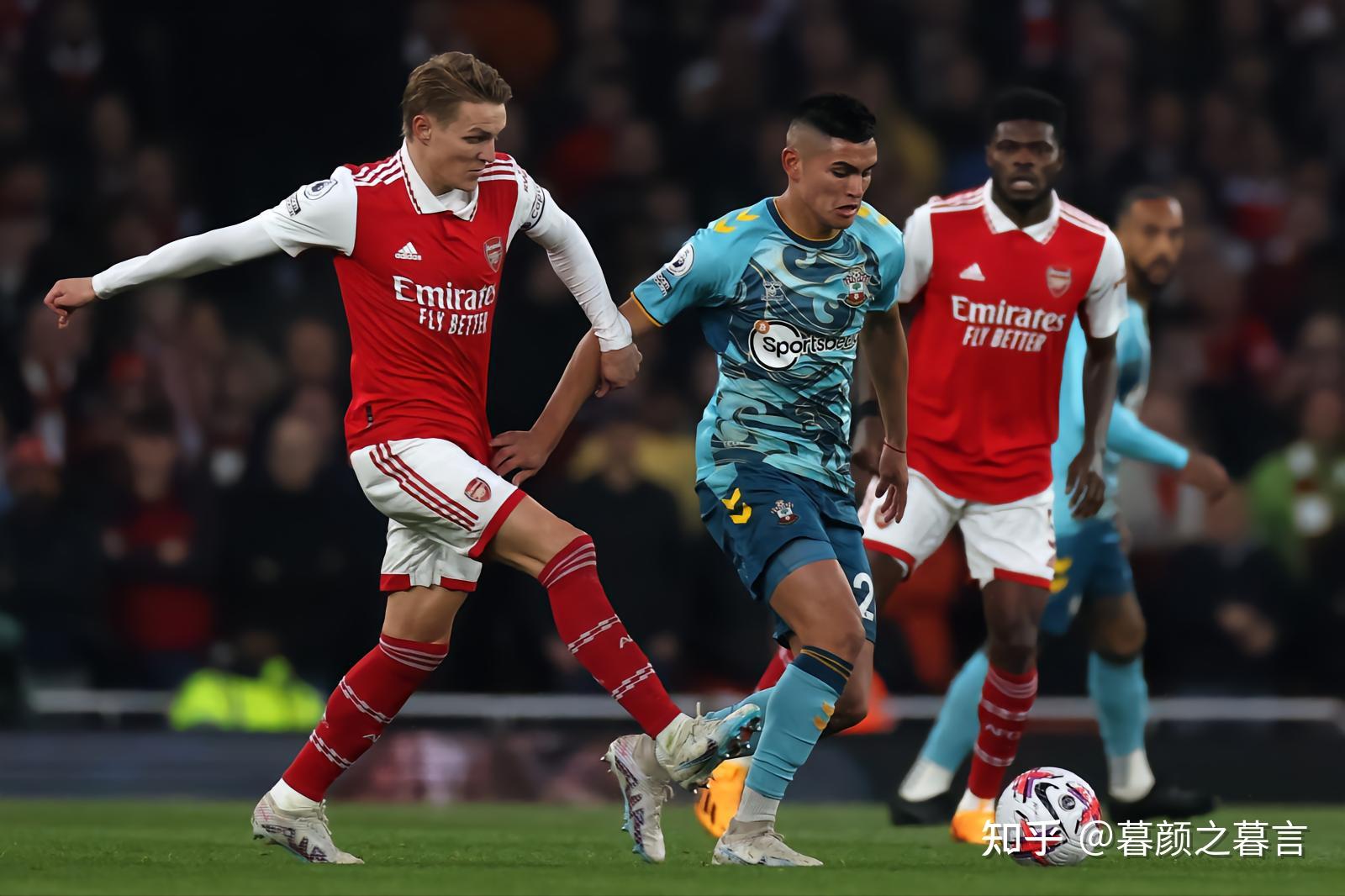 华沙军校对冲南安普顿，欧联杯外战备受关注的简单介绍