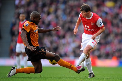 考尔夫特主场大比分取胜，引人瞩目表现