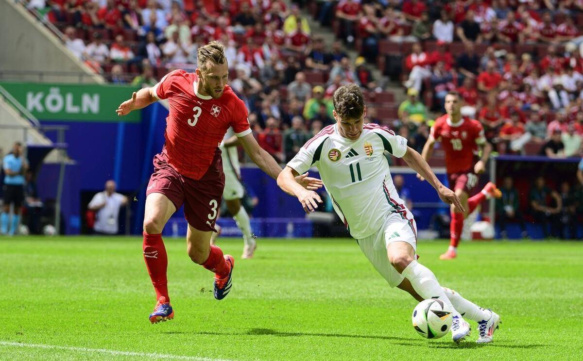 包含欧洲杯资格赛比赛精彩纷呈,球员表现出色的词条 包含欧洲杯资格赛比赛精彩纷呈,球员表现出色的词条