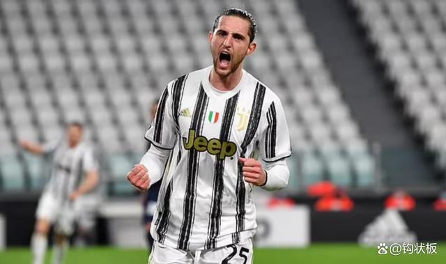 尤文中场拉比奥打入精彩进球,为球队带来胜利 尤文中场拉比奥打入精彩进球,为球队带来胜利
