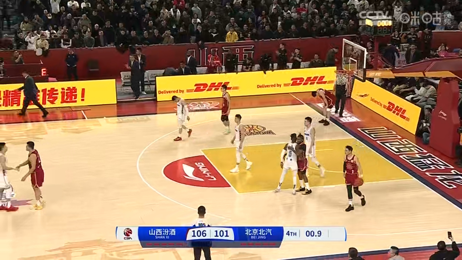 关于强力内线控制,球队轻松击败对手的信息 关于强力内线控制,球队轻松击败对手的信息