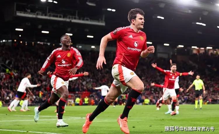 包含曼联逆转胜利带来至关重要分,保持前进的词条 包含曼联逆转胜利带来至关重要分,保持前进的词条