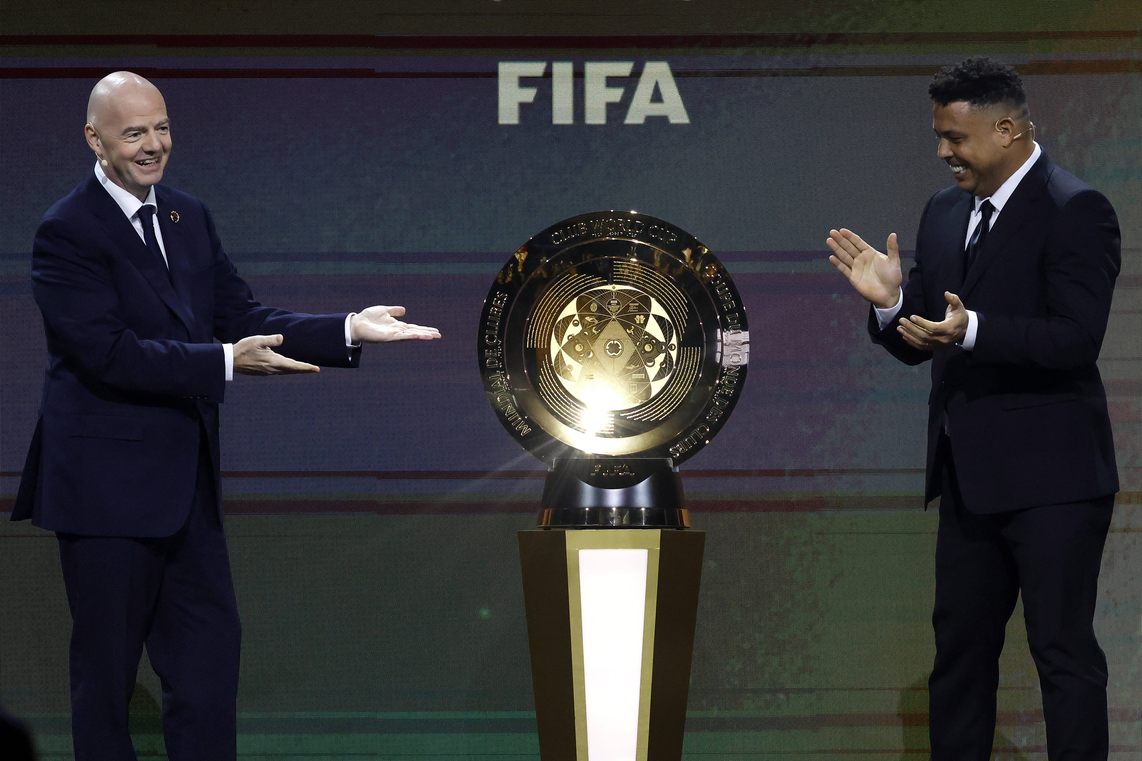 世俱杯前瞻:曼城与对手交锋看点的简单介绍 世俱杯前瞻:曼城与对手交锋看点的简单介绍