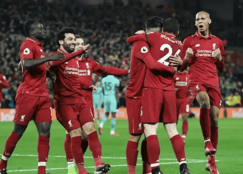 利物浦主场击败对手,稳居英超榜首的简单介绍 利物浦主场击败对手,稳居英超榜首的简单介绍