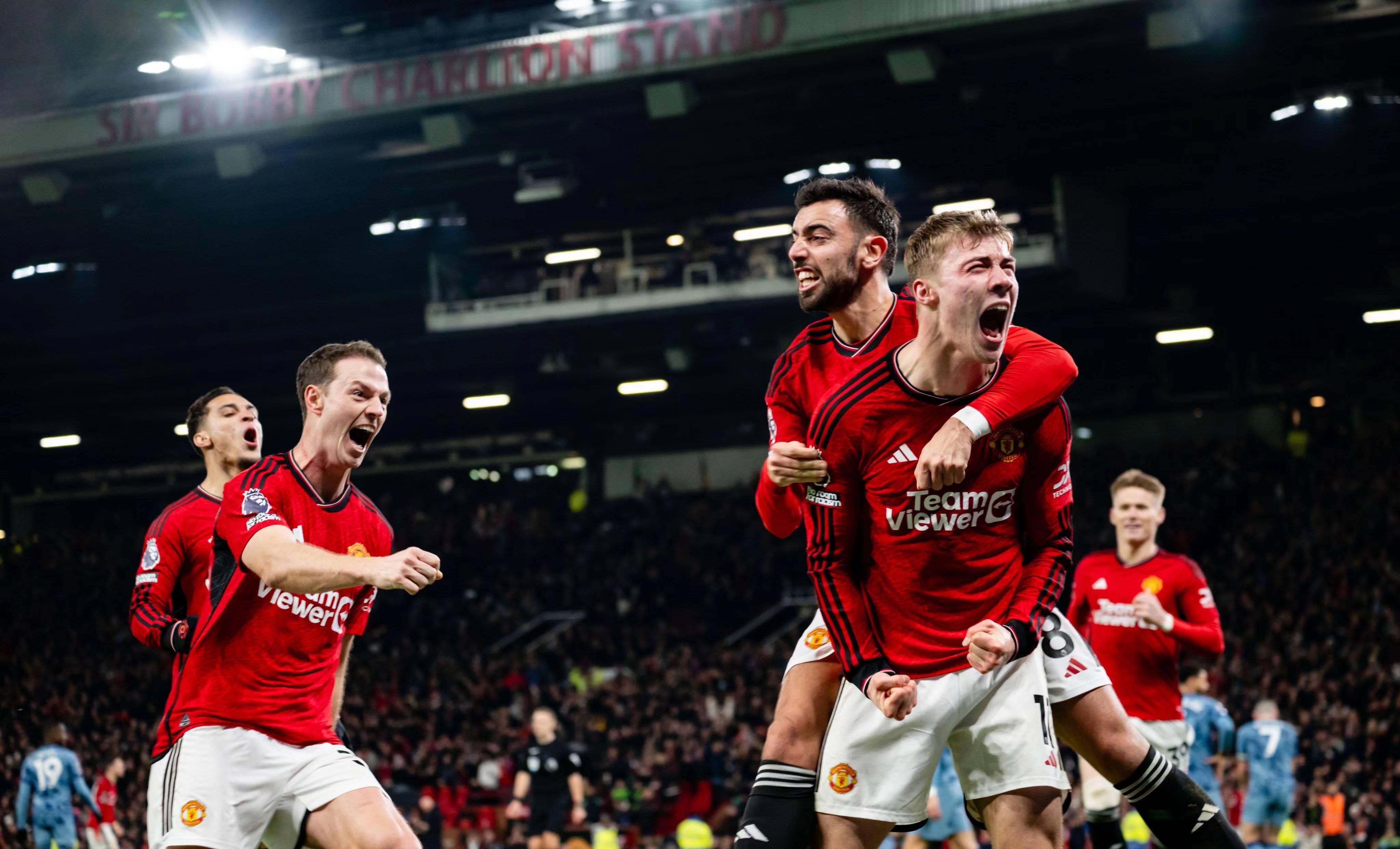 包含曼联天才新秀在国家队赛场上独领风骚,助球队胜利的词条 包含曼联天才新秀在国家队赛场上独领风骚,助球队胜利的词条