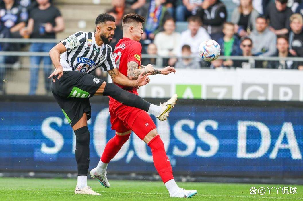 包含欧冠比赛进入激烈阶段，焦点战役即将上演的词条