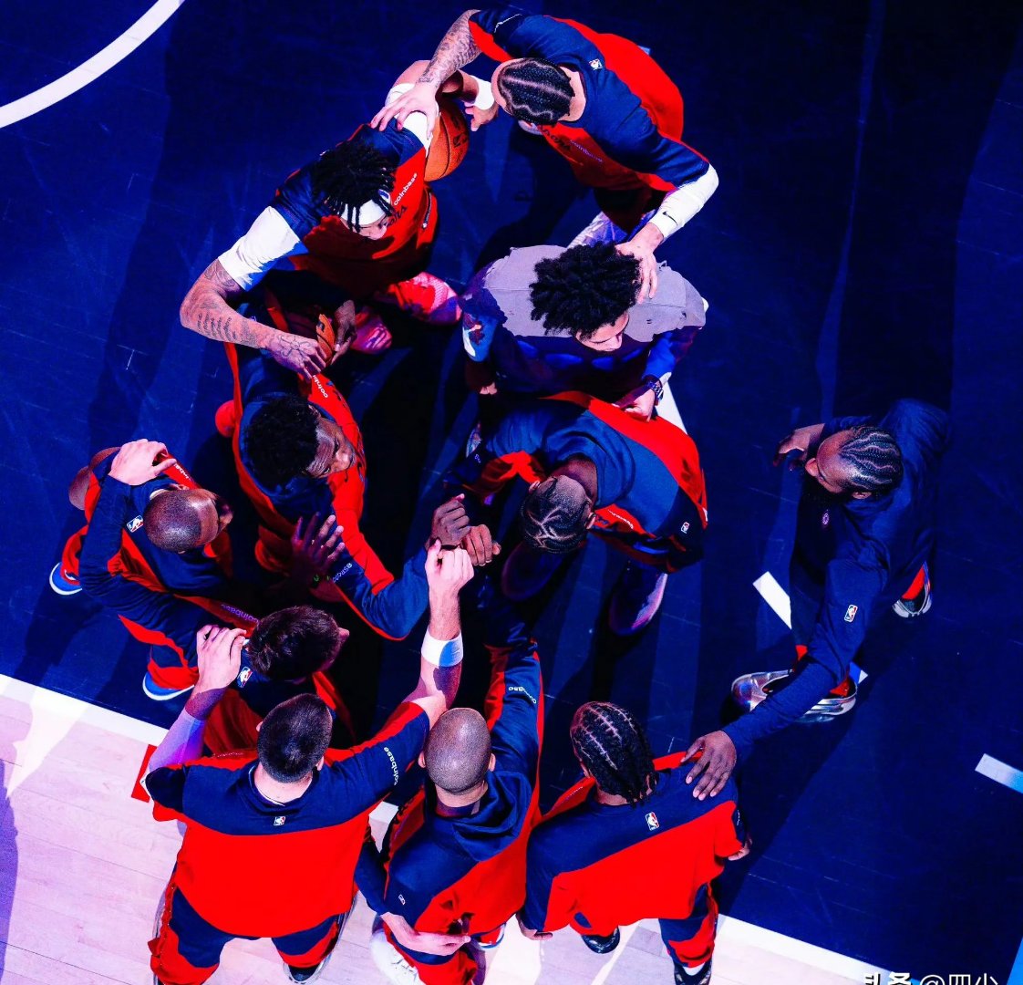 球员战术默契紧密,团队配合出色的简单介绍 球员战术默契紧密,团队配合出色的简单介绍