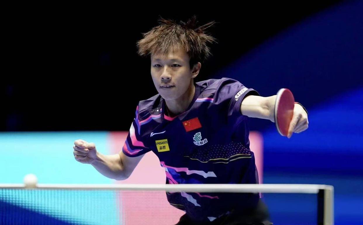 包含瓦拉多利德主场失利，陷入低谷的词条