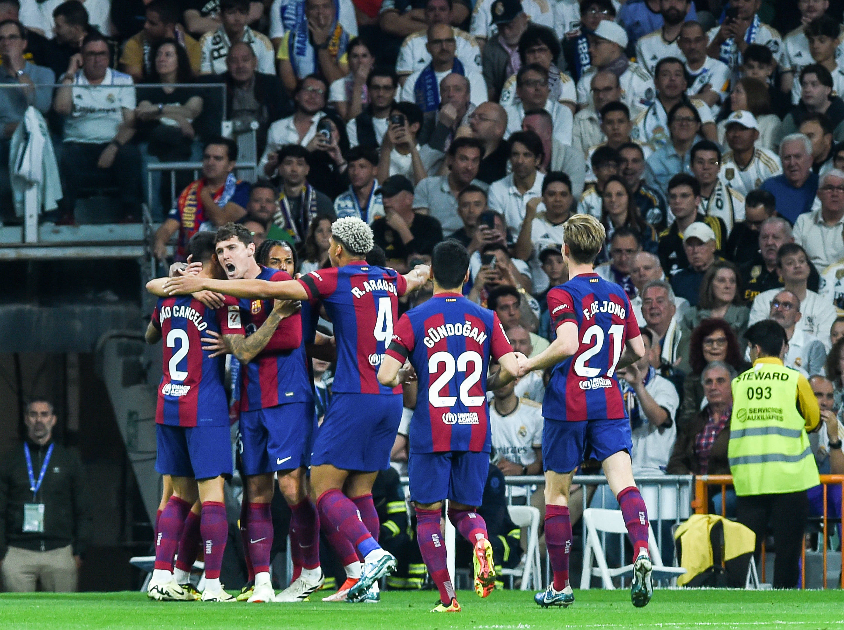 尤文遭遇西班牙晋级,NBA局势紧张 尤文遭遇西班牙晋级,NBA局势紧张