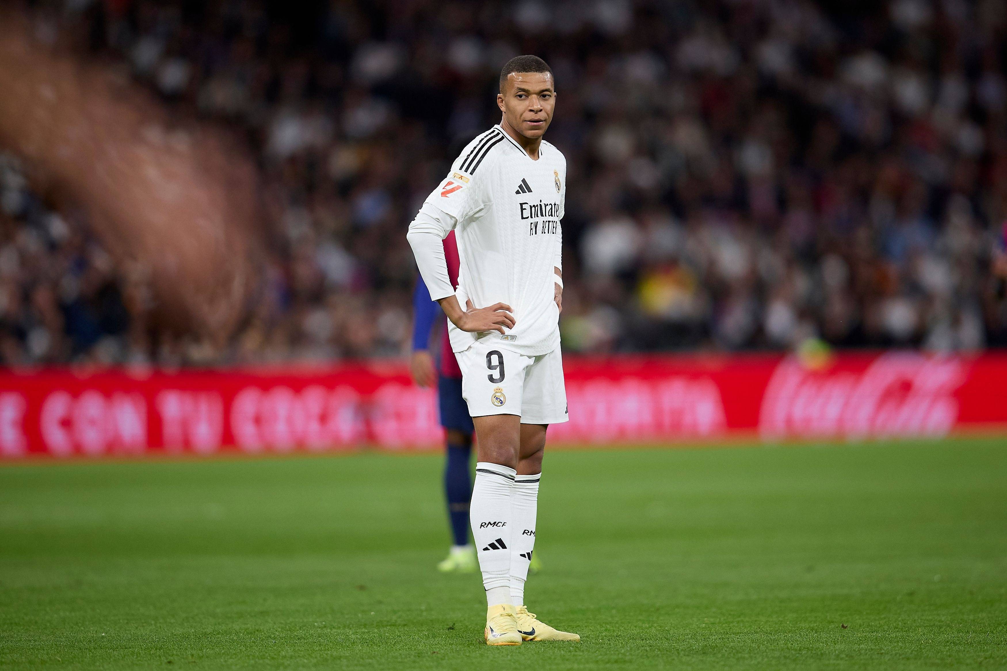 姆巴佩在德甲中失利勇士，表现神勇