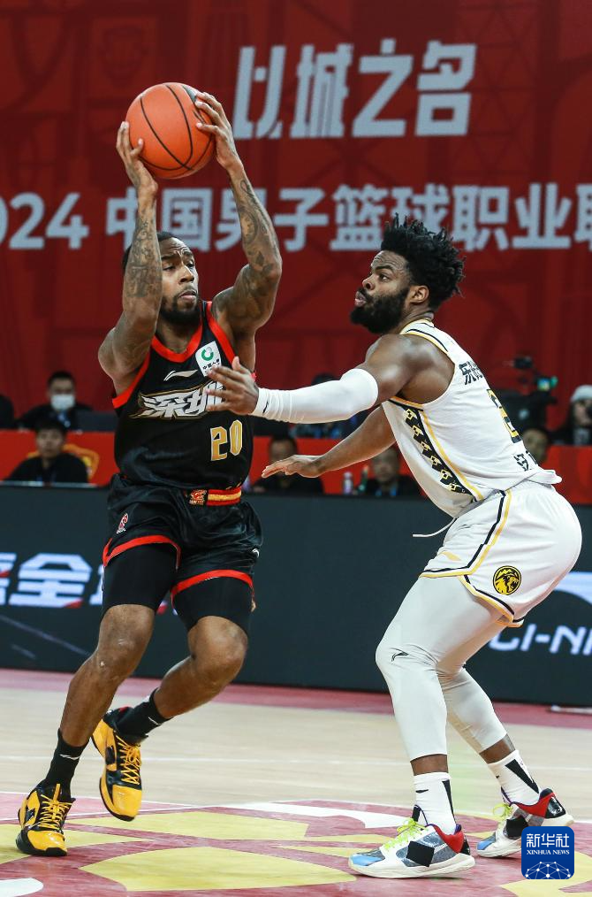 广东队客场击败浙江,保持不败 广东队客场击败浙江,保持不败