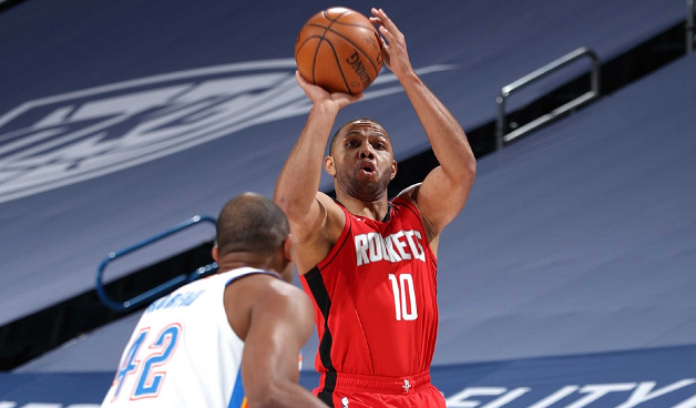 关于火箭全队闪耀夺胜，机智举措赢得赞誉的信息