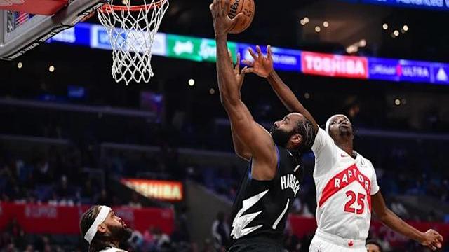 快船客场大胜猛龙，取得四连胜