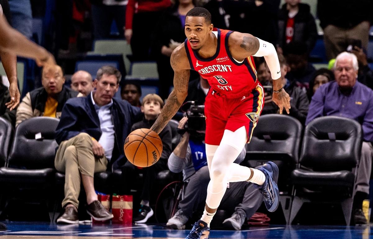 美国网球队绝杀日本网球队，穆雷三分雨点燃全场的简单介绍