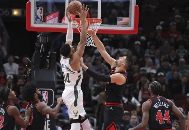 公牛主场不敌雄鹿，遭遇连败的简单介绍