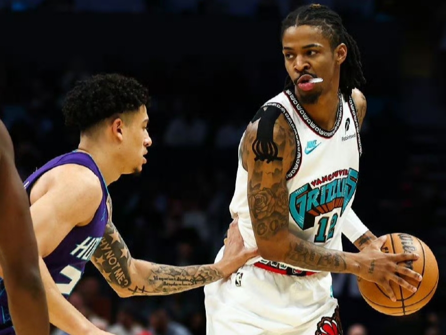 包含灰熊客场力克猛龙,莫兰特砍下30分成为赛场最亮点的词条 包含灰熊客场力克猛龙,莫兰特砍下30分成为赛场最亮点的词条