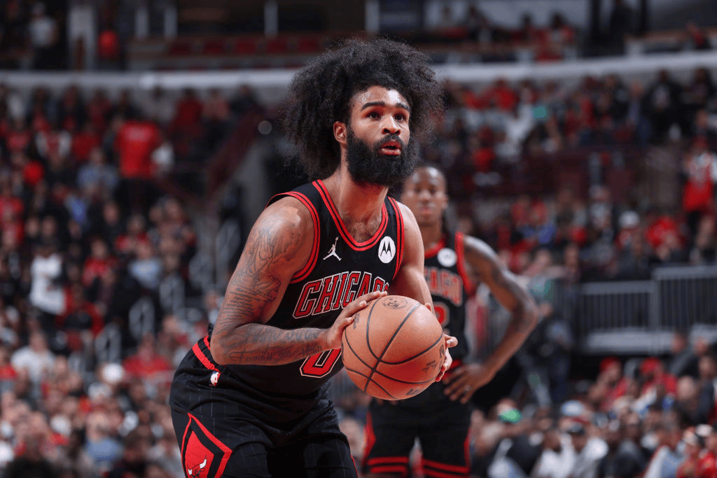 美国男篮碾压篮网，巴图姆爆发神勇