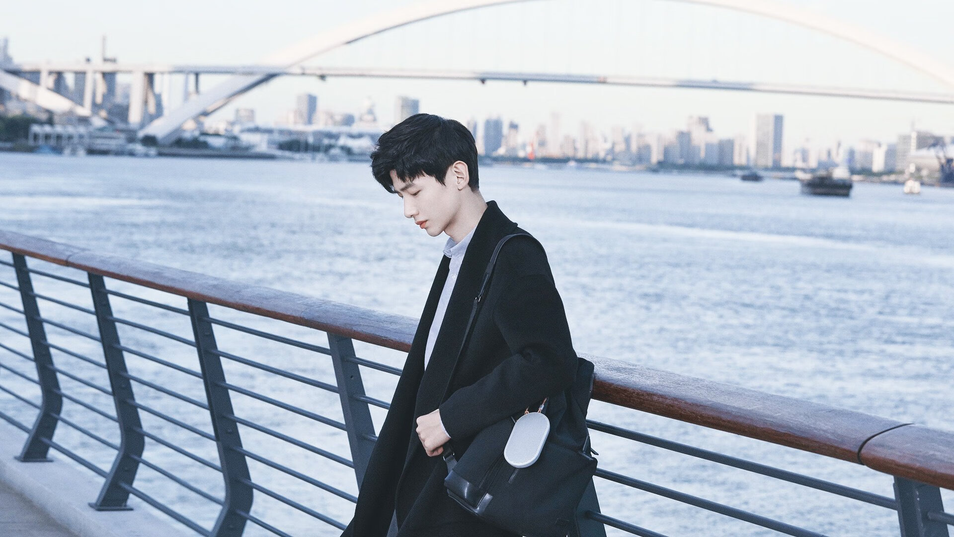 浓眉擎天撼地,步行者何以逆势破局?